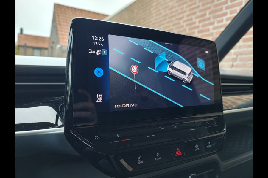 Volkswagen ID. Buzz PRO 204PK 82kWh SOH 93% 5-Persoons Apple Carplay Android Auto Navi* Ecc Pdc Led Lmv Front Assist DAB Regen-Lichtsensor Privacy Glas