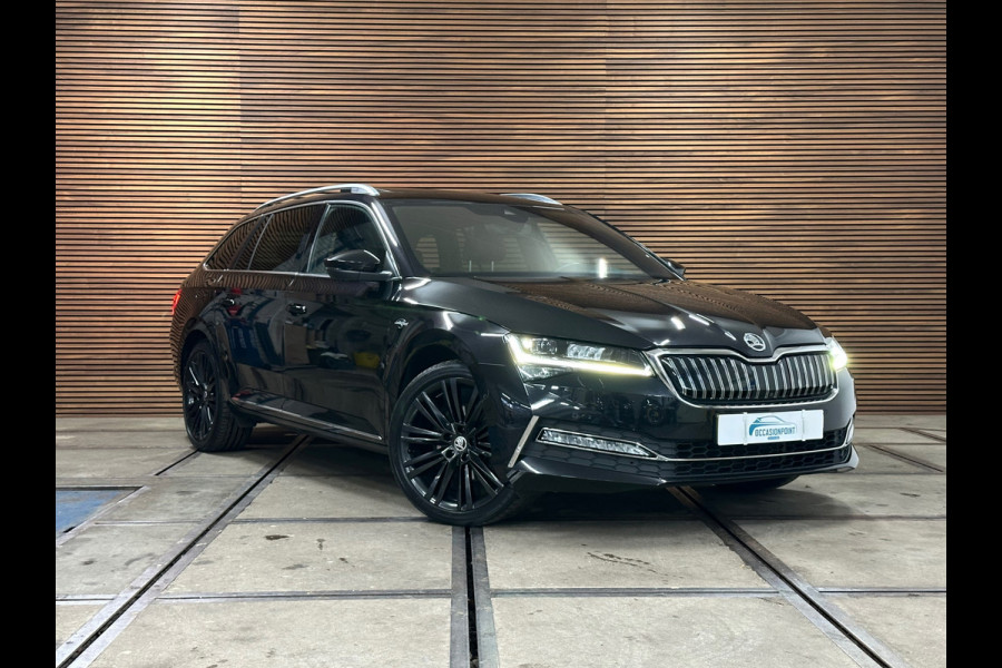 Škoda Superb Combi 1.4 TSI iV Laurin & Klement | Panoramadak | Carplay | Verwarmbare/Ventilatie stoelen | 360° Camera | Leder| ACC