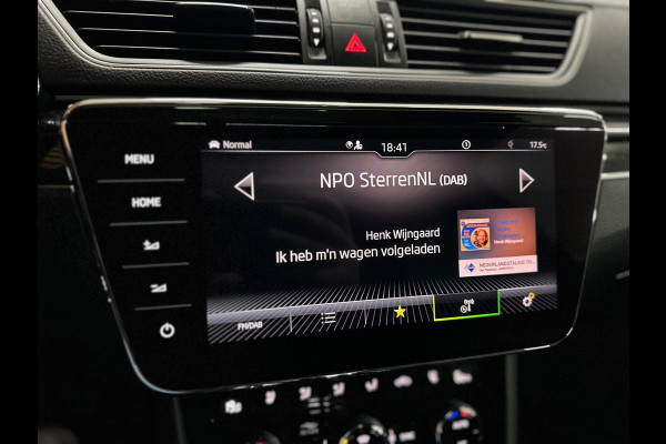 Škoda Superb Combi 1.4 TSI iV Laurin & Klement | Panoramadak | Carplay | Verwarmbare/Ventilatie stoelen | 360° Camera | Leder| ACC