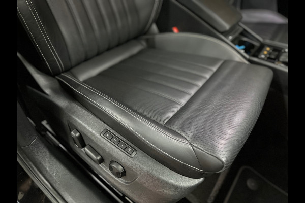 Škoda Superb Combi 1.4 TSI iV Laurin & Klement | Panoramadak | Carplay | Verwarmbare/Ventilatie stoelen | 360° Camera | Leder| ACC
