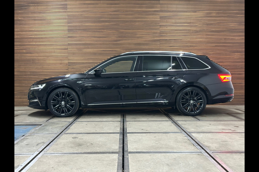 Škoda Superb Combi 1.4 TSI iV Laurin & Klement | Panoramadak | Carplay | Verwarmbare/Ventilatie stoelen | 360° Camera | Leder| ACC