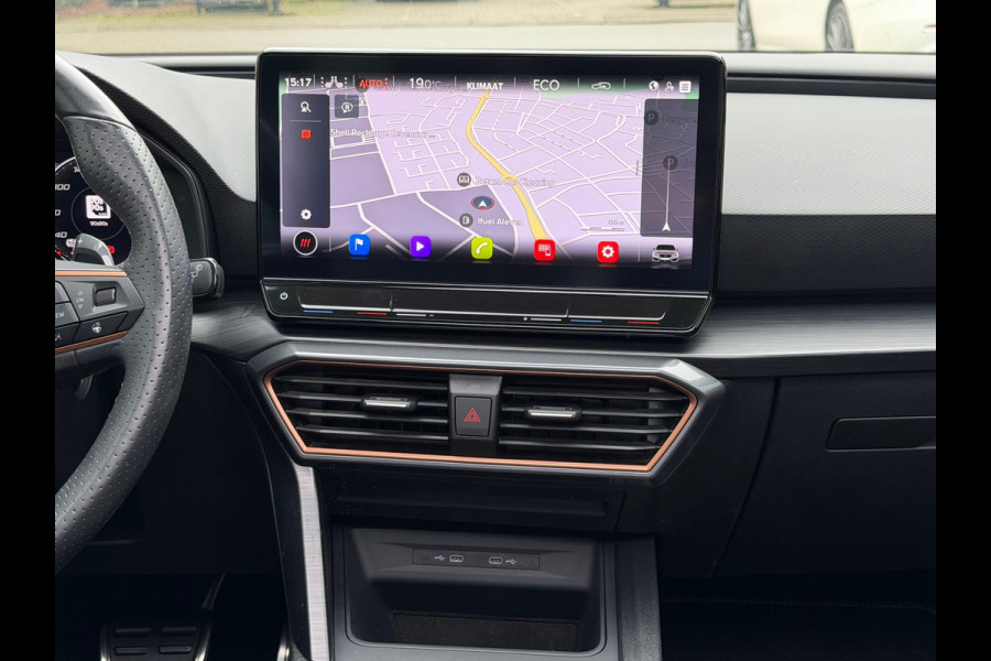 CUPRA Leon Sportstourer 1.4 e-Hybrid 245 Pk Business | Panoramadak | Navigatie | Camera | Clima | Sportstoelen | Keyless | 19".