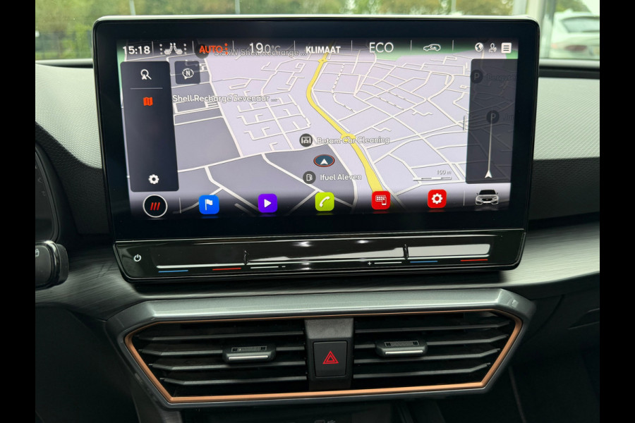 CUPRA Leon Sportstourer 1.4 e-Hybrid 245 Pk Business | Panoramadak | Navigatie | Camera | Clima | Sportstoelen | Keyless | 19".