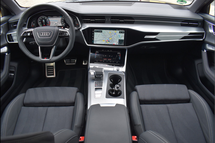 Audi A6 Avant 55 TFSI e Quattro S-Line 367 Pk Competition Pano Matrix HD Leder ACC S6 Diffusor