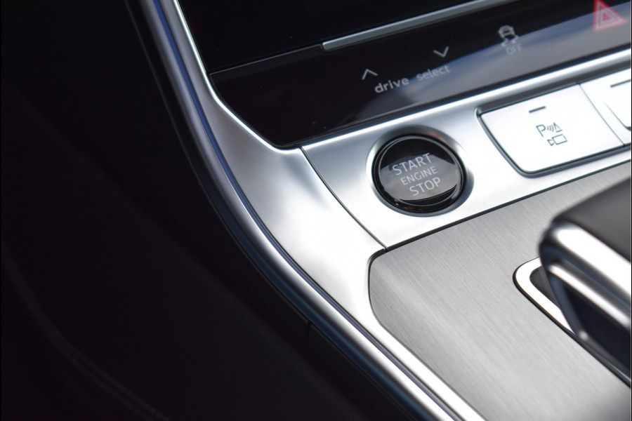 Audi A6 Avant 55 TFSI e Quattro S-Line 367 Pk Competition Pano Matrix HD Leder ACC S6 Diffusor