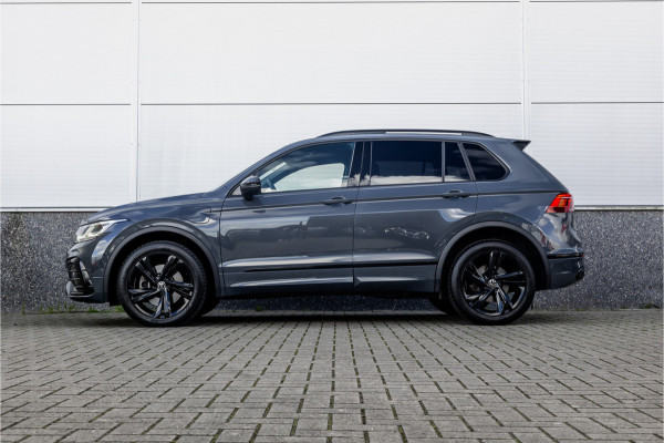 Volkswagen Tiguan 1.4 TSI eHybrid R-Line Business+ Pano / Trekhaak / Black /