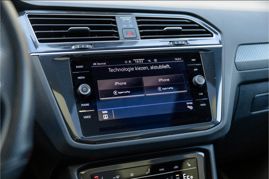 Volkswagen Tiguan 1.4 TSI eHybrid R-Line Business+ Pano / Trekhaak / Black /