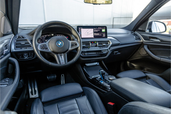 BMW iX3 High Executive 80 kWh SOH 99% M Sport / Pano / Harman Kardon / Laser / 20 inch /