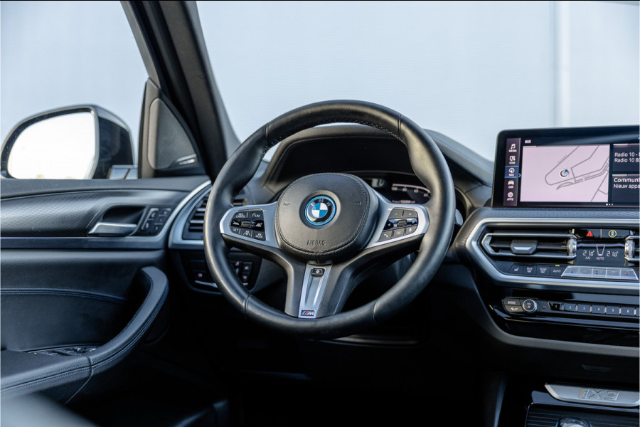BMW iX3 High Executive 80 kWh SOH 99% M Sport / Pano / Harman Kardon / Laser / 20 inch /