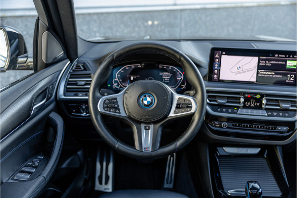 BMW iX3 High Executive 80 kWh SOH 99% M Sport / Pano / Harman Kardon / Laser / 20 inch /