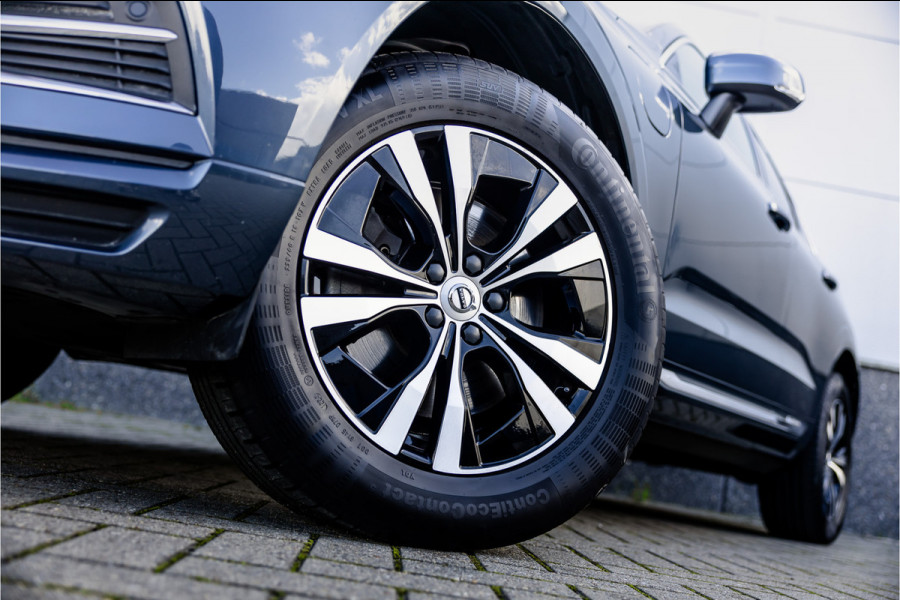 Volvo XC60 2.0 Recharge T6 AWD Panorama / Stoelverwarming / Camera /