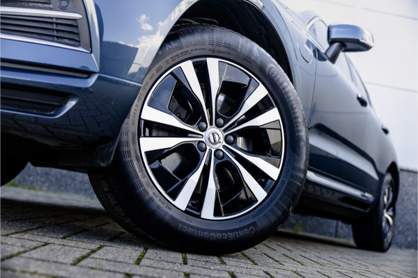 Volvo XC60 2.0 Recharge T6 AWD Panorama / Stoelverwarming / Camera /