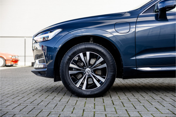 Volvo XC60 2.0 Recharge T6 AWD Panorama / Stoelverwarming / Camera /
