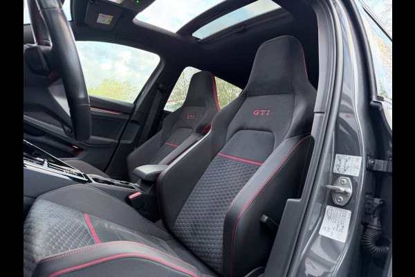 Volkswagen Golf 2.0 TSI Clubsport Akra/Pano/H&K/Matrix