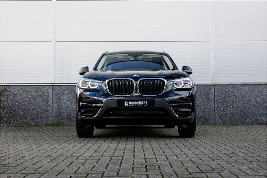 BMW X3 xDrive30e Business Edition Plus Panorama dak / Leder / Carplay / Android Auto /