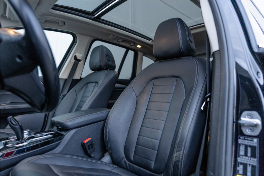 BMW X3 xDrive30e Business Edition Plus Panorama dak / Leder / Carplay / Android Auto /