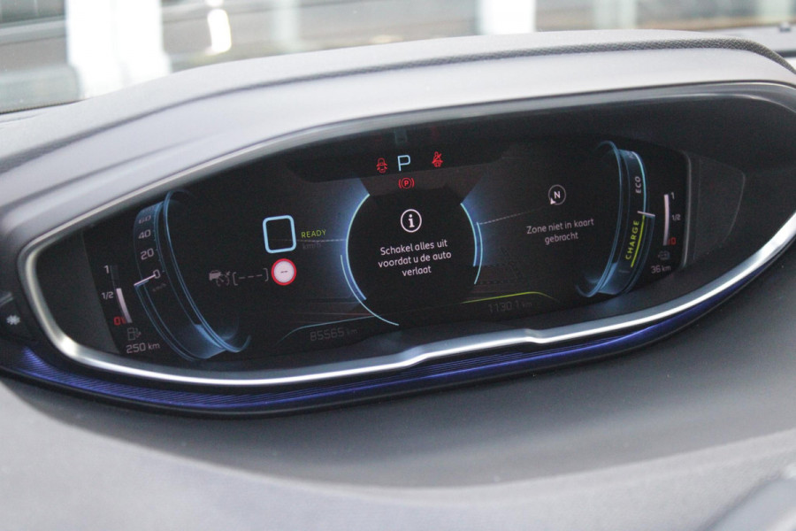 Peugeot 3008 1.6 HYbrid 225PK GT PACK BUSINESS BLACK PACK | AFNEEMBARE TREKHAAK | ADAPTIVE CRUISE CONTROL | ELEKLTRISCH VERSTELBARE BESTUUDERSSTOEL MET GEHEUGENFUNCTIE | MASSAGE FUNCTIE OP BEIDE VOORSTOELEN | STOEL VERWARMING | FULL LED KOPLAMPEN | ELEKTRISCH BEDIENBARE ACHTERKLEP | FOCAL AUDIO SYSTEEM | ZWART DAK | LICHTMETALEN VELGEN 19" | DODEHOEK DETECTIE | KEYLESS ENTRY/START | APPLE CARPLAY/ANDROID AUTO | NAVIGATIE | CAMERA VOOR + ACHTER |