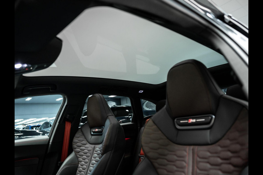 Audi A5 Avant RS 5 e-hybrid quattro Vol uitgevoerde RS5 Daytona grey met Vossen 22 inch!!!!