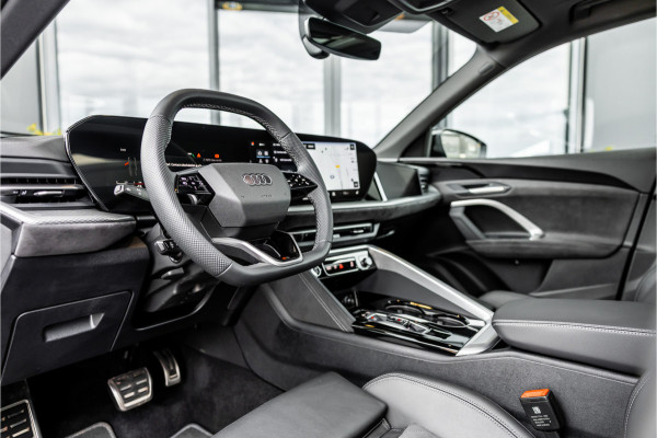 Audi Q5 Sportback 2.0 TFSI e-hybrid quattro S edition - S Line | Panorama | Tech Plus | Passenger Display | 360 Camera
