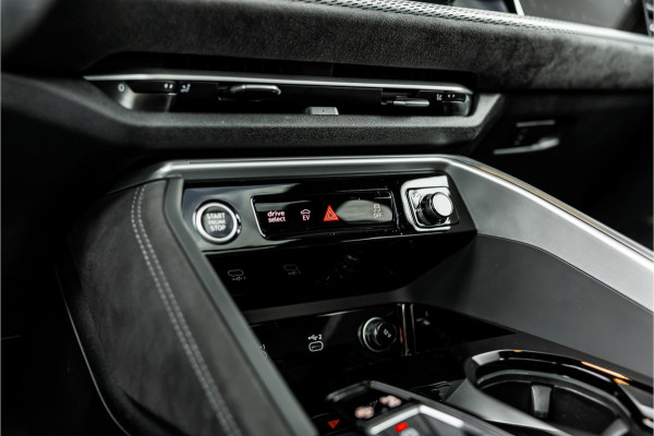 Audi Q5 Sportback 2.0 TFSI e-hybrid quattro S edition - S Line | Panorama | Tech Plus | Passenger Display | 360 Camera