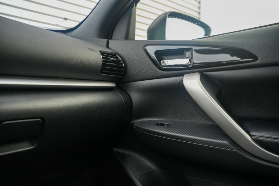 Mitsubishi Eclipse Cross 2.4 PHEV Intense+