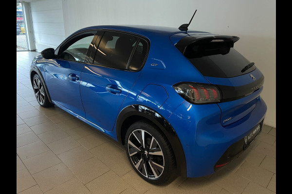 Peugeot 208 1.2 PureTech GT Pack AUTOMAAT AIRCO CLIMA NAVI CRUISE APPLE CARPLAY VELGEN LEER ELEKR STOEL STOELVERW NIEUWSTAAT