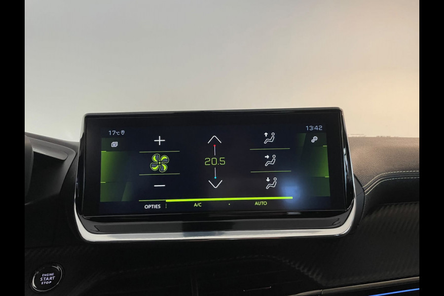 Peugeot 208 1.2 PureTech GT Pack AUTOMAAT AIRCO CLIMA NAVI CRUISE APPLE CARPLAY VELGEN LEER ELEKR STOEL STOELVERW NIEUWSTAAT