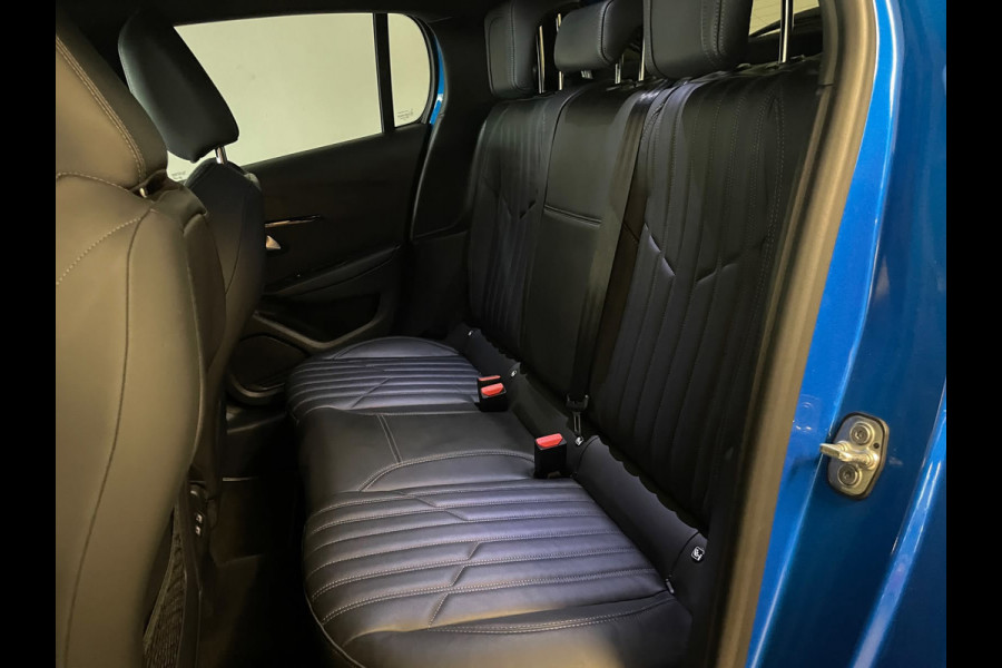 Peugeot 208 1.2 PureTech GT Pack AUTOMAAT AIRCO CLIMA NAVI CRUISE APPLE CARPLAY VELGEN LEER ELEKR STOEL STOELVERW NIEUWSTAAT