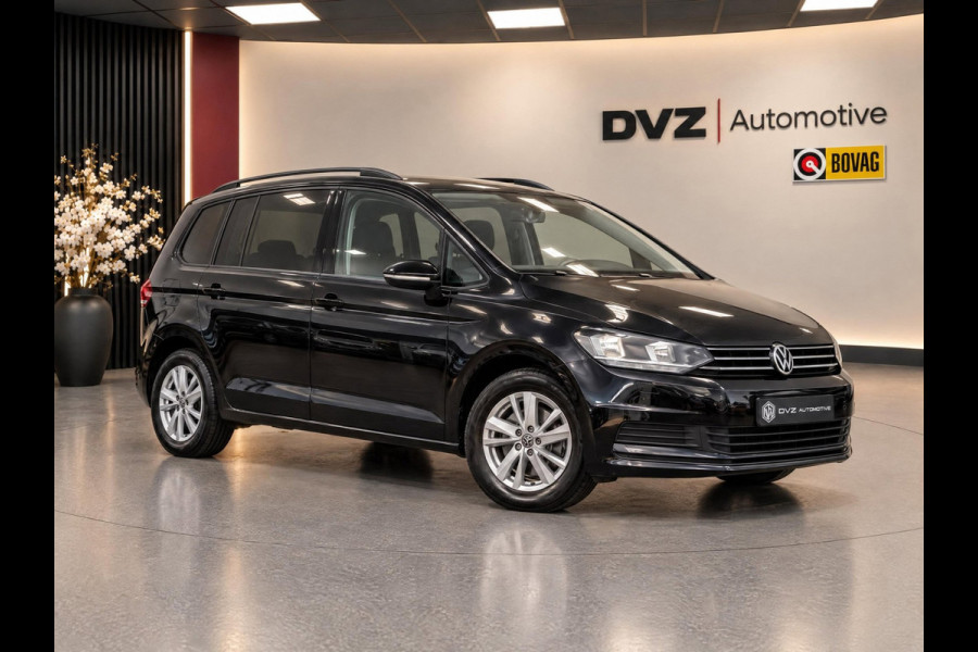 Volkswagen Touran 1.5 TSI 150PK DSG Comfortline | Navi | Massage | ACC |
