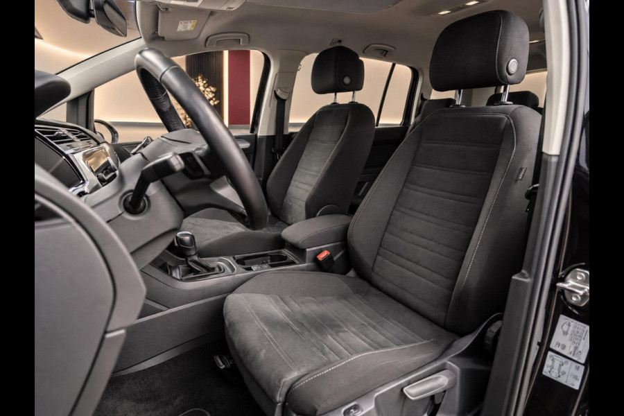 Volkswagen Touran 1.5 TSI 150PK DSG Comfortline | Navi | Massage | ACC |