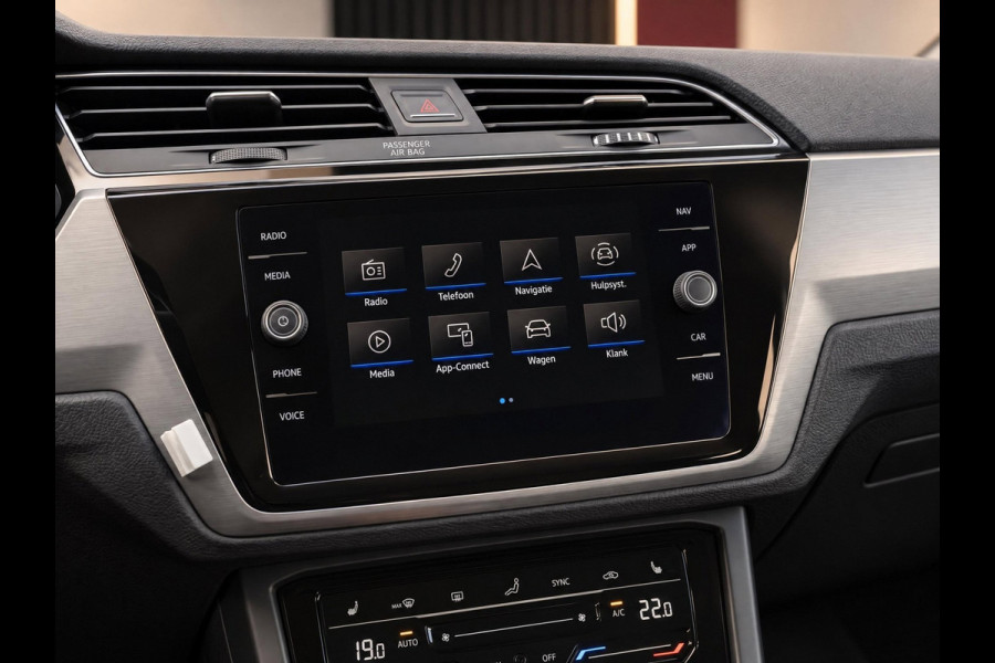 Volkswagen Touran 1.5 TSI 150PK DSG Comfortline | Navi | Massage | ACC |