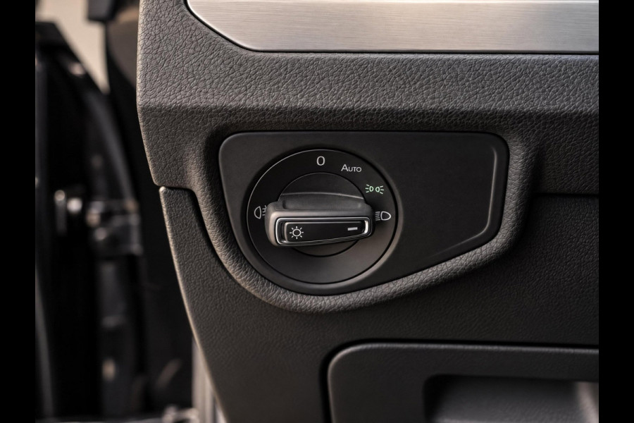 Volkswagen Touran 1.5 TSI 150PK DSG Comfortline | Navi | Massage | ACC |