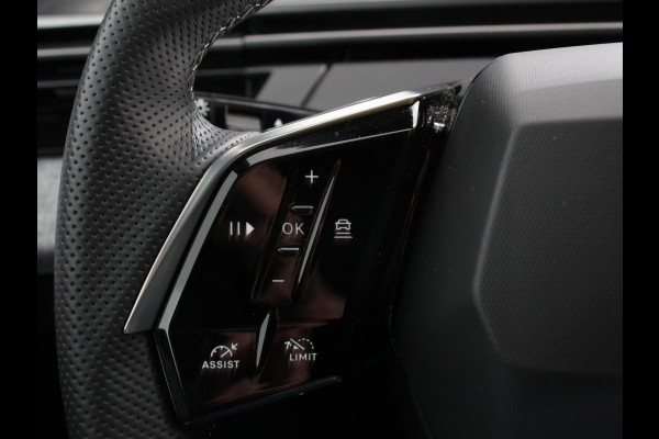 Peugeot E-3008 210 GT-Line Automaat Climate control Adaptieve cruise control 360 camera Keyless Apple Carplay/ Android auto Led Verwarmde voorstoelen Stuurverwarming Parkeersensoren Navigatie Afneembare Trekhaak