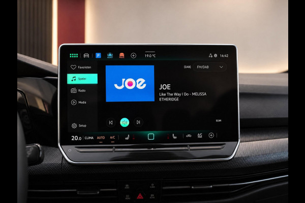 Volkswagen Golf 1.5 eTSI DSG 150PK R-Line Edition | Carplay | Camera | Facelift