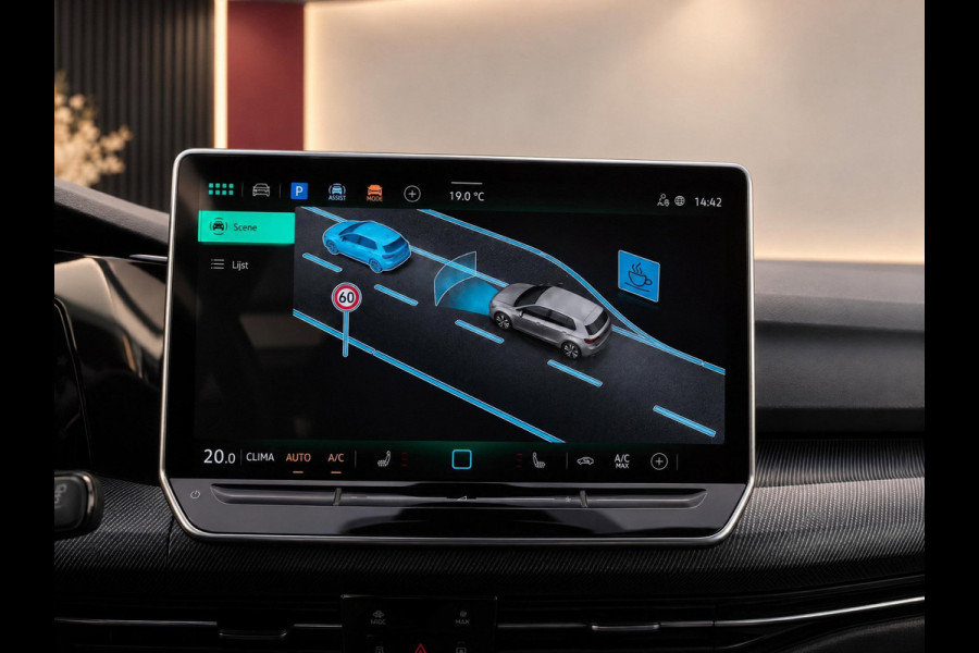 Volkswagen Golf 1.5 eTSI DSG 150PK R-Line Edition | Carplay | Camera | Facelift