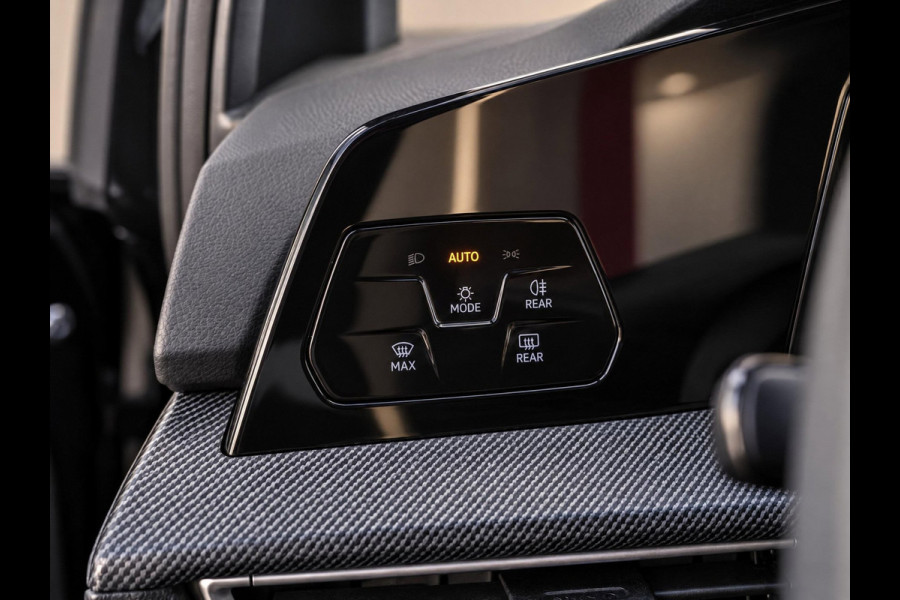 Volkswagen Golf 1.5 eTSI DSG 150PK R-Line Edition | Carplay | Camera | Facelift