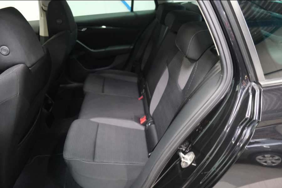 Škoda Octavia Combi 1.0 e-TSI Business Edition > €7900,- Netto Export <
