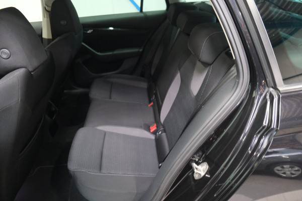 Škoda Octavia Combi 1.0 e-TSI Business Edition > €7900,- Netto Export <