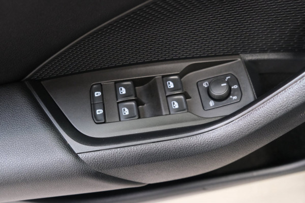 Škoda Octavia Combi 1.0 e-TSI Business Edition > €7900,- Netto Export <