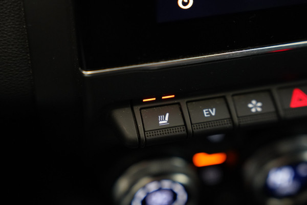 Renault Captur 1.6 E-Tech Plug-in Hybrid 160 Intens Full-led Stoel/stuur-verwarming Trekhaak 24 Maanden garantie* (Vraag naar de voorwaarden)