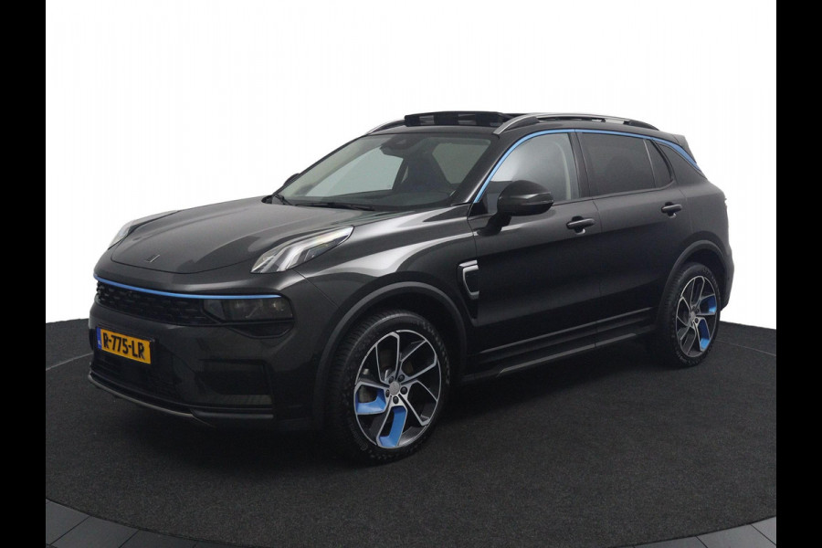 Lynk & Co 01 1.5*PLUG-IN*NAVI*PANO*CAM*ACC*CARPLAY*ECC*LED*