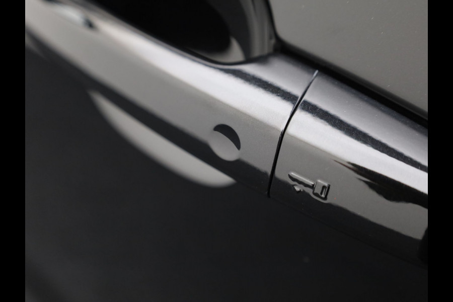 Land Rover Range Rover Sport | P400 HSE | Meridian | Schuif/Kanteldak | Apple \ Android |Auto | Dodehoek | Keyless| Prijs Rijklaar!!