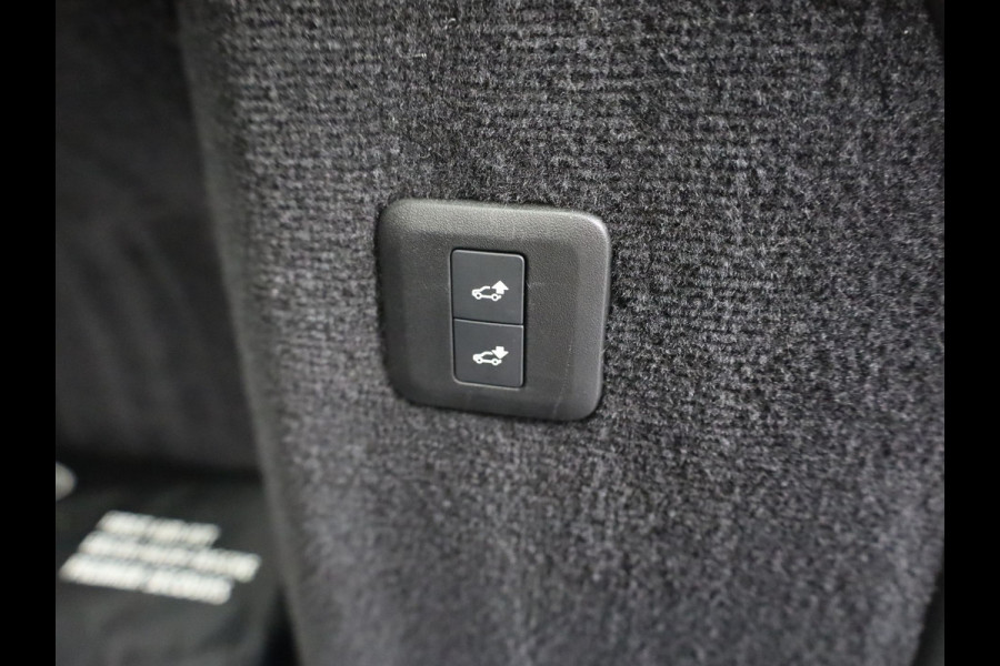 Land Rover Range Rover Sport | P400 HSE | Meridian | Schuif/Kanteldak | Apple \ Android |Auto | Dodehoek | Keyless| Prijs Rijklaar!!