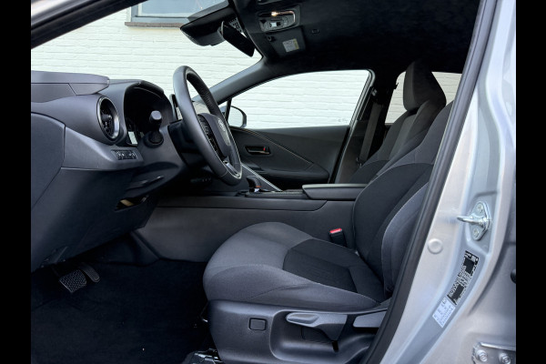 Toyota C-HR 1.8 Hybrid 140 First Edition | ACC | CarPlay | Elek. Achterklep | Camera | 18 inch