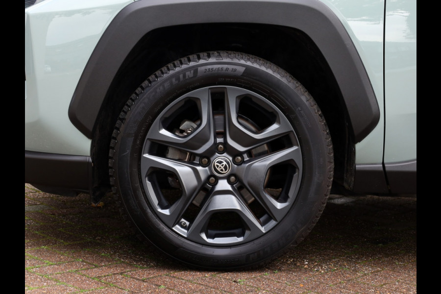 Toyota RAV4 2.5 Hybrid AWD Adventure | Panoramadak | 360 Camera | JBL Audio