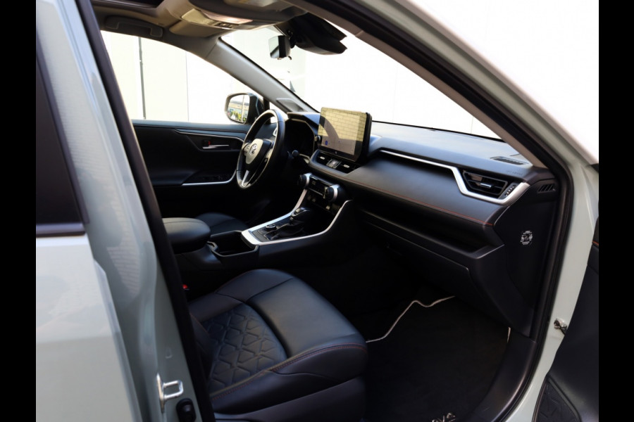 Toyota RAV4 2.5 Hybrid AWD Adventure | Panoramadak | 360 Camera | JBL Audio