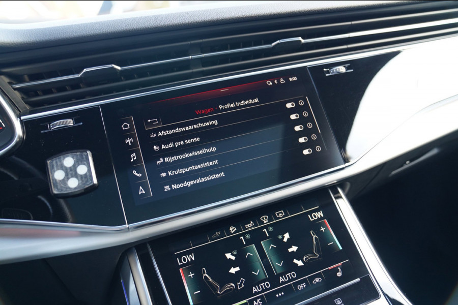 Audi Q7 55 TFSI e Quattro Pro Line Plus | Laser Led | BTW 21% | Panorama | 360cam | HuD | Trekhaak | ACC | File Assistent | MAXTON