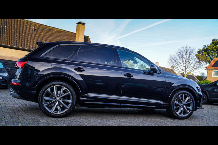 Audi Q7 55 TFSI e Quattro Pro Line Plus | Laser Led | BTW 21% | Panorama | 360cam | HuD | Trekhaak | ACC | File Assistent | MAXTON