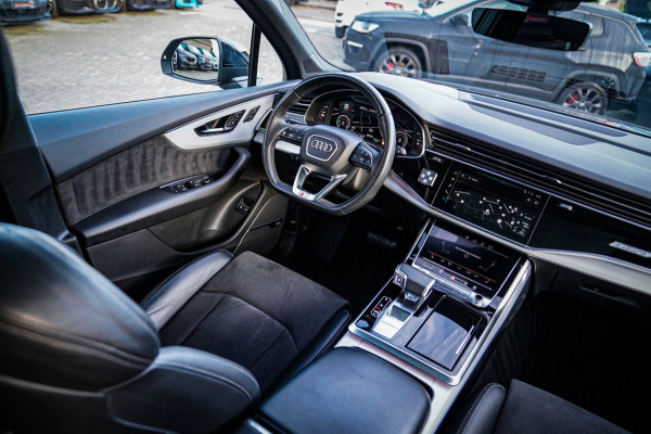 Audi Q7 55 TFSI e Quattro Pro Line Plus | Laser Led | BTW 21% | Panorama | 360cam | HuD | Trekhaak | ACC | File Assistent | MAXTON
