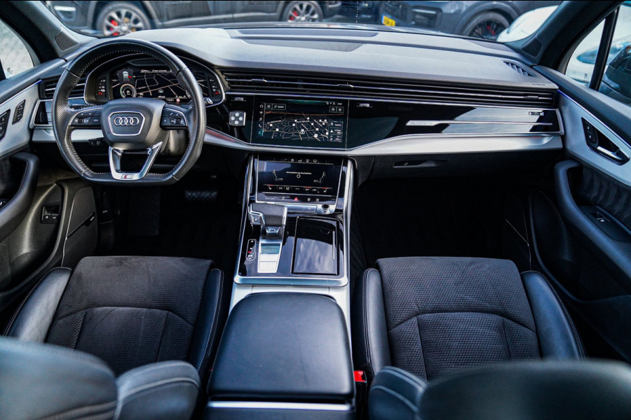 Audi Q7 55 TFSI e Quattro Pro Line Plus | Laser Led | BTW 21% | Panorama | 360cam | HuD | Trekhaak | ACC | File Assistent | MAXTON